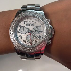Invicta Diamond Meteorite Chronograph Speedway